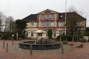 Stellungnahme: Gemeindevertretung in Schönberg überlässt Hotel „Stadt Kiel“ ungewissem Schicksal